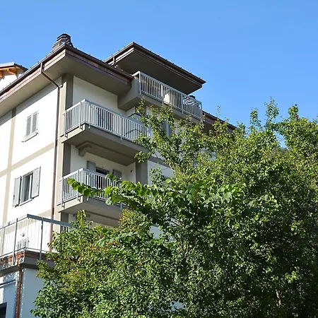 Mysa - - A Due Passi Dalle Piste Da Sci Appartement Aprica